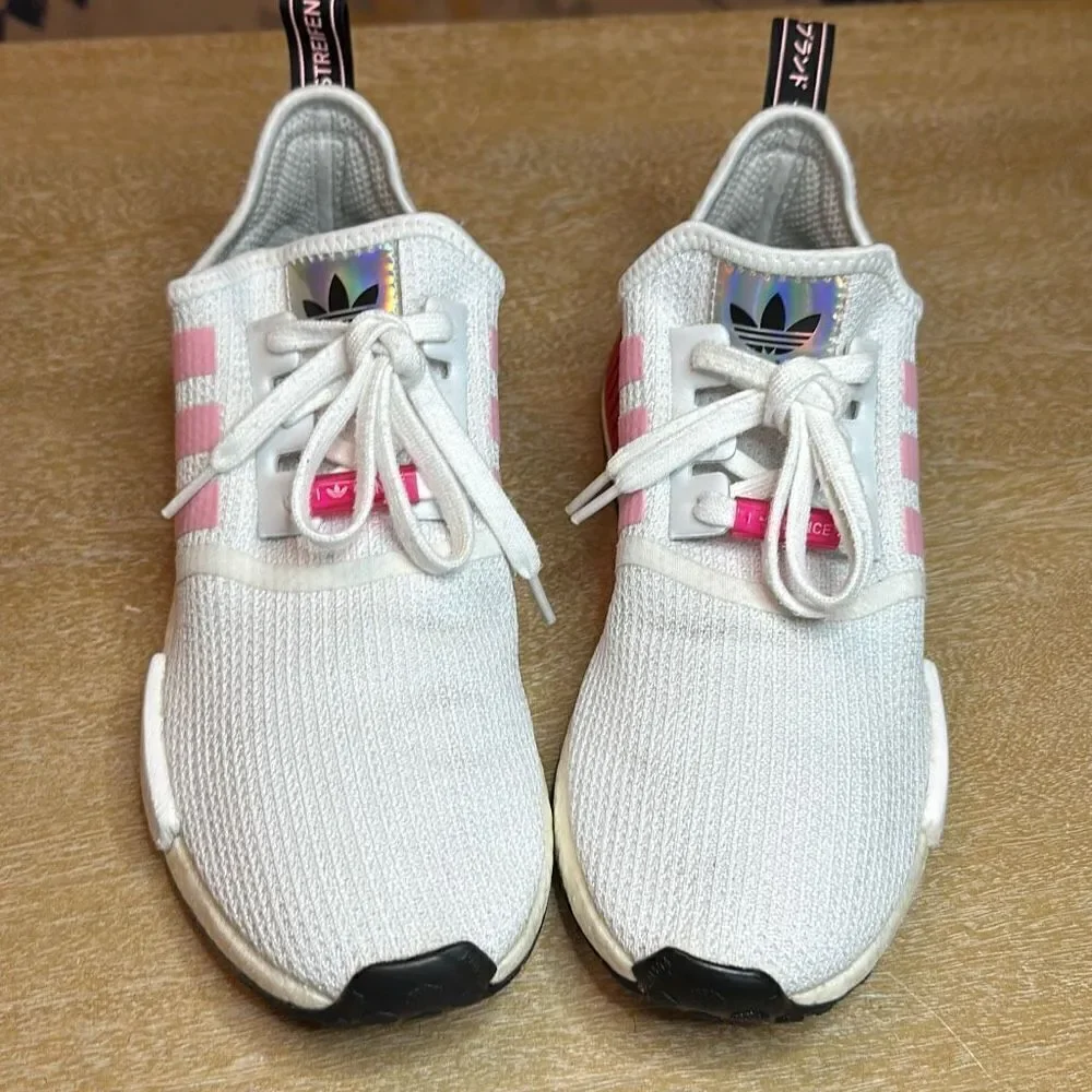 ‎Adidas NMD R1